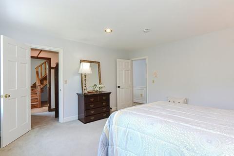12 Glenview St, Upton, MA 01568 photo 33