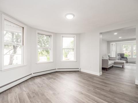 72 Whipple St, Worcester, MA 01607 photo 8