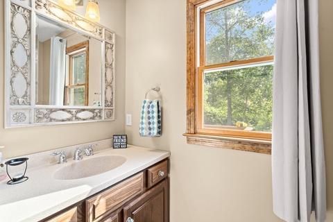 1 Bridle Path, Auburn, MA 01501 photo 10