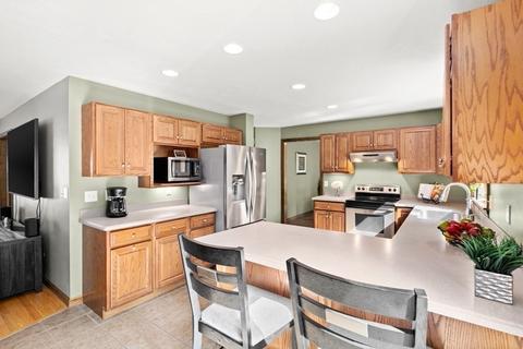 1 Bridle Path, Auburn, MA 01501 photo 9