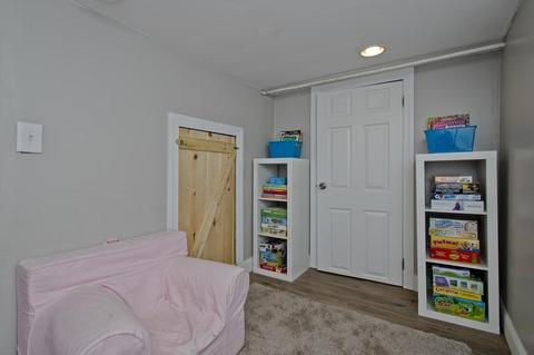 57 Chilson St, Springfield, MA 01118 photo 24