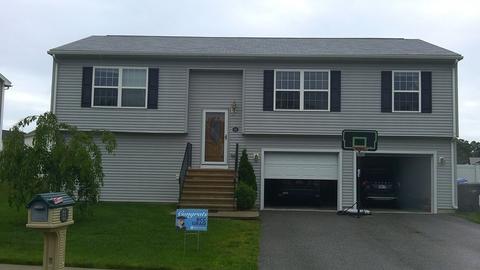 129 Naismith St, Springfield, MA 01104 photo 1