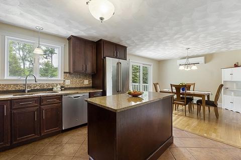 206 Dodge St, Beverly, MA 01915 photo 6