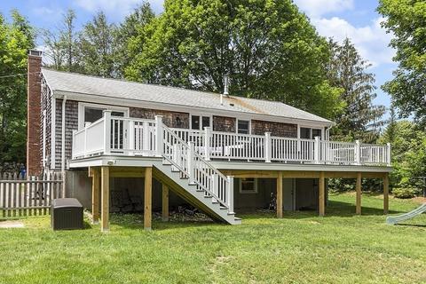 206 Dodge St, Beverly, MA 01915 photo 2