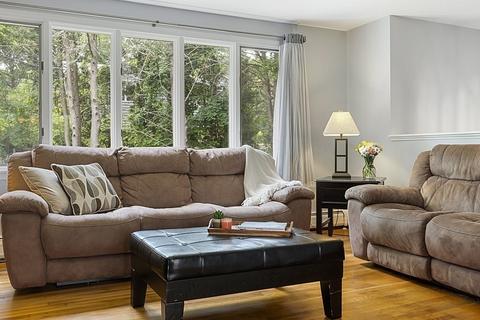 206 Dodge St, Beverly, MA 01915 photo 12