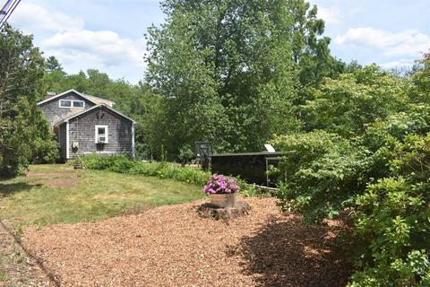 26 Cross St, Carver, MA 02330 photo 4