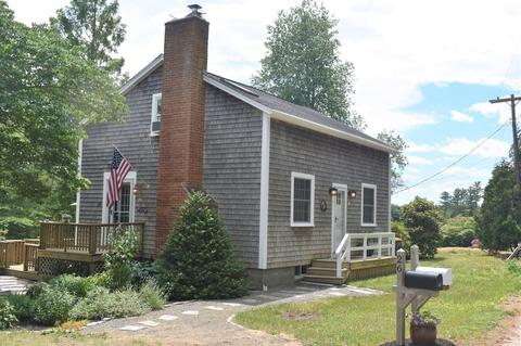 26 Cross St, Carver, MA 02330 photo 1