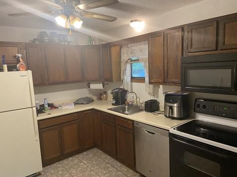 191 Almira Rd, Springfield, MA 01119 photo 18
