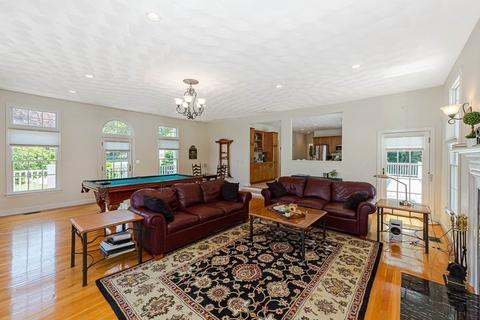 9 Danielle Dr, Danvers, MA 01923 photo 12