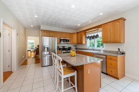 9 Danielle Dr, Danvers, MA 01923 photo 6