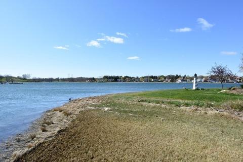 14 Tibbetts Ave, Danvers, MA 01923 photo 23