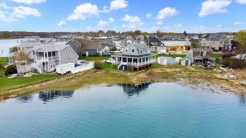 14 Tibbetts Ave, Danvers, MA 01923 photo 2