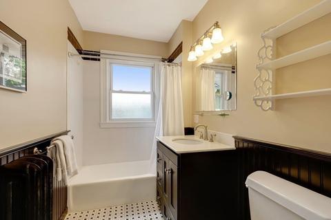 97 Everett St #2, Arlington, MA 02474 photo 16