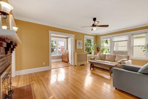 97 Everett St #2, Arlington, MA 02474 photo 13