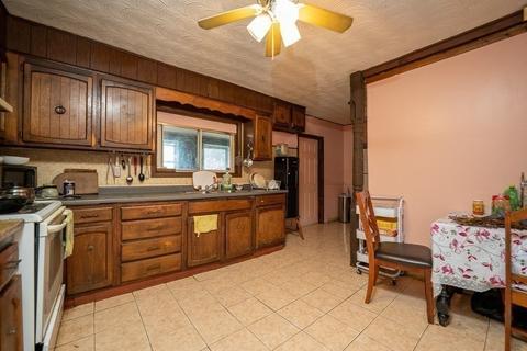 48 Lester St, Springfield, MA 01108 photo 23