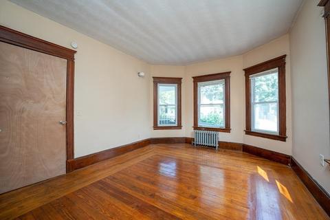 48 Lester St, Springfield, MA 01108 photo 6