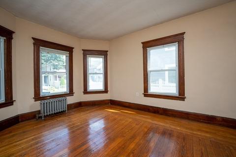 48 Lester St, Springfield, MA 01108 photo 7