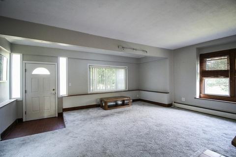 1136 Main St, Reading, MA 01867 photo 9