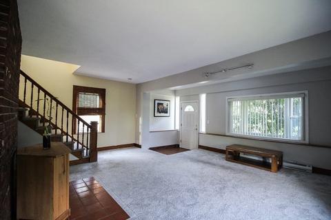 1136 Main St, Reading, MA 01867 photo 8