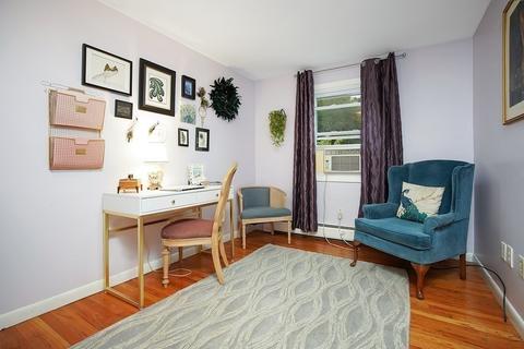 45 Austin Cir, Florence, MA 01062 photo 7