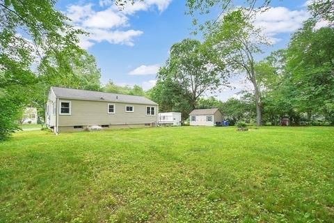 45 Austin Cir, Florence, MA 01062 photo 13