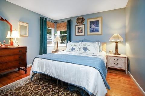 45 Austin Cir, Florence, MA 01062 photo 9