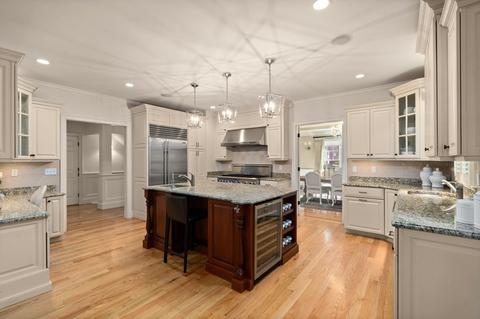 37 Garrison Rd, Wellesley, MA 02482 photo 5