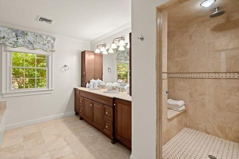 37 Garrison Rd, Wellesley, MA 02482 photo 17