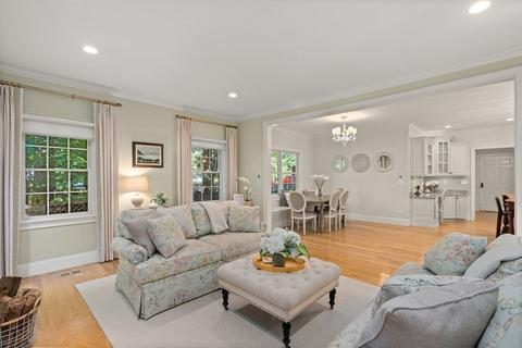 37 Garrison Rd, Wellesley, MA 02482 photo 10
