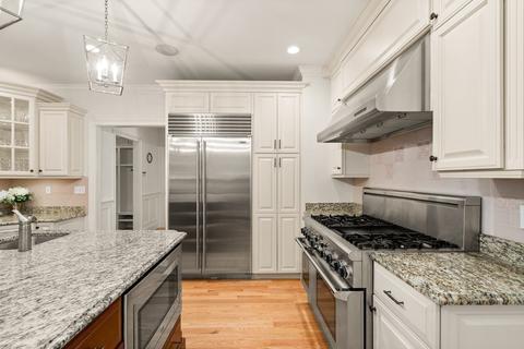 37 Garrison Rd, Wellesley, MA 02482 photo 7