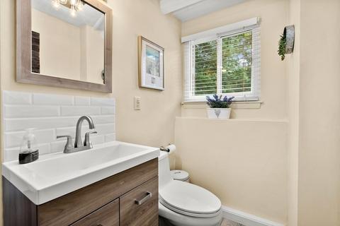 4 Westview Rd, Framingham, MA 01701 photo 20