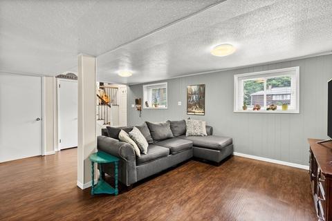 4 Westview Rd, Framingham, MA 01701 photo 18