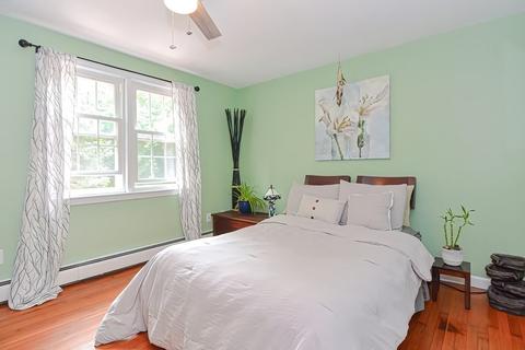 8 Juniper Ct, Bristol, RI 02809 photo 23