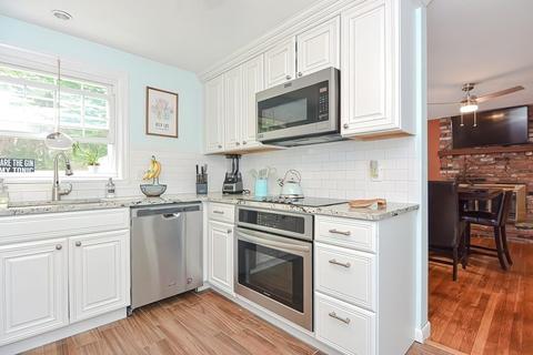 8 Juniper Ct, Bristol, RI 02809 photo 16