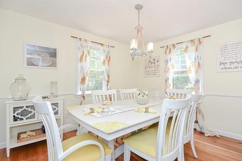 8 Juniper Ct, Bristol, RI 02809 photo 9