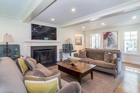 30 Whiting Rd, Wellesley, MA 02481 photo 8