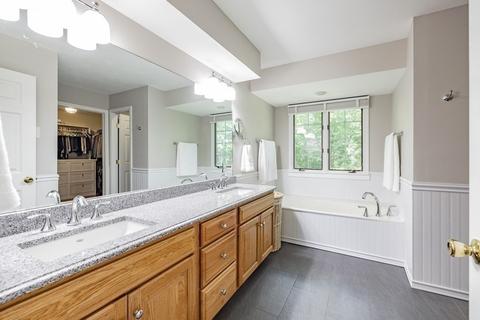 116 Devon Ter, Westfield, MA 01085 photo 23