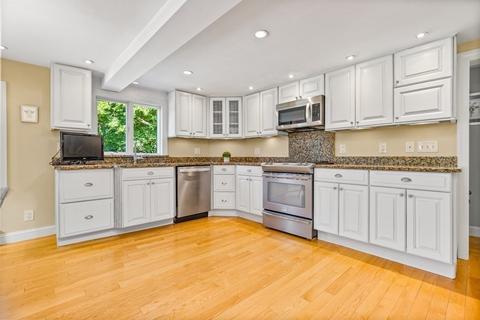 4 Pine Grove Rd, Hingham, MA 02043 photo 7