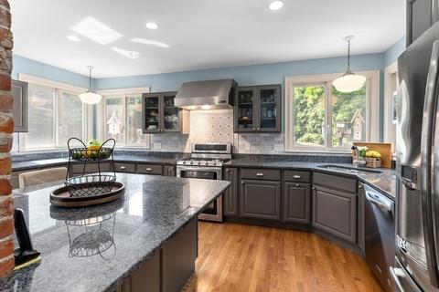 90 Chapman St, Canton, MA 02021 photo 8