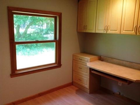 294 Holcomb Rd, Springfield, MA 01118 photo 8
