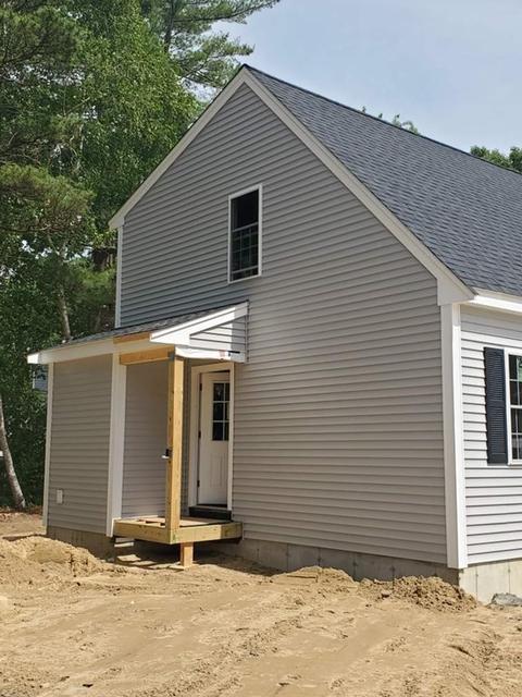 1 Upham St, Wareham, MA 02571 photo 4