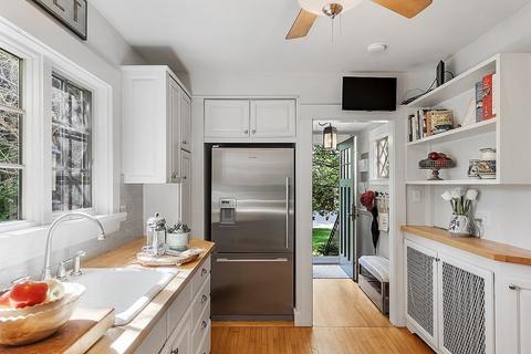438 Main St, Acton, MA 01720 photo 8