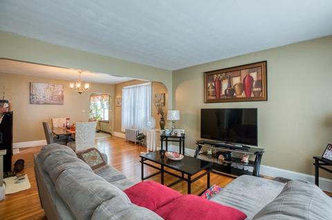 125 Mooreland St, Springfield, MA 01104 photo 12