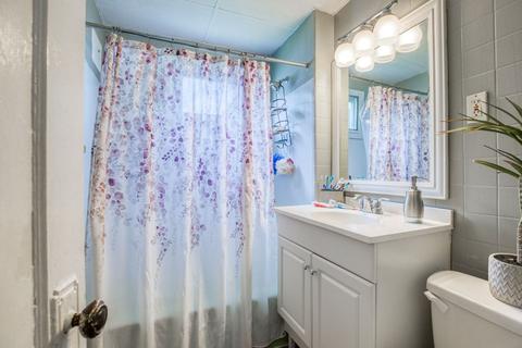 125 Mooreland St, Springfield, MA 01104 photo 23