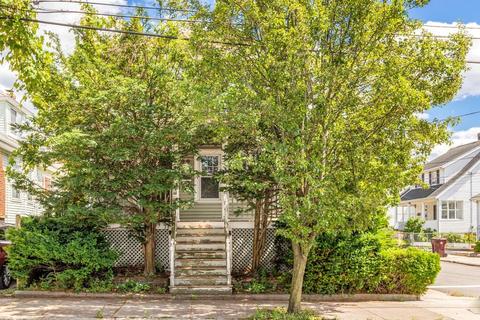 22 Mohan St, Everett, MA 02149 photo 2
