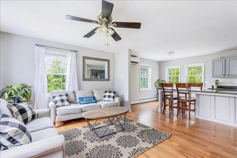 160 Horizon, Fall River, MA 02720 photo 3