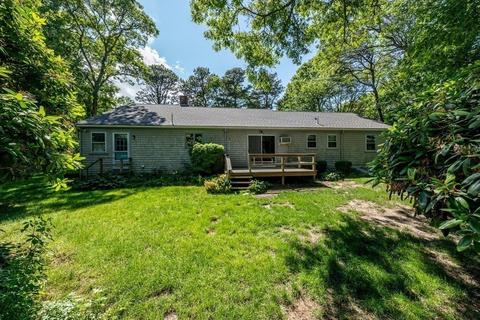 7 Rolling Hitch Rd, Barnstable, MA 02632 photo 3
