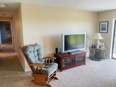 4234 N Main St #4G1, Fall River, MA 02720 photo 9