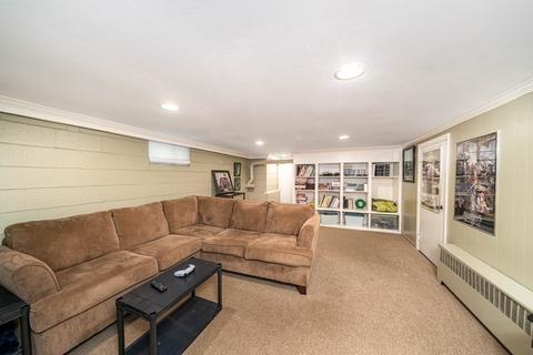 435 Franklin St, Reading, MA 01867 photo 30