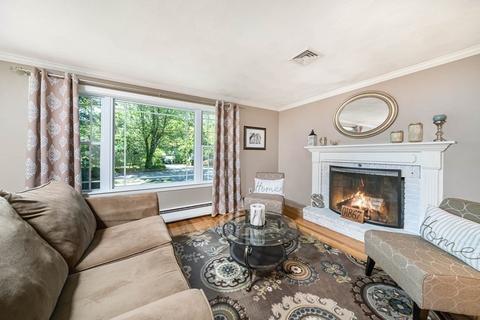 435 Franklin St, Reading, MA 01867 photo 16